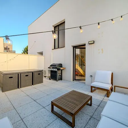 360 Skyview - Rooftop - Parking - Lumineux - Wifi Daire